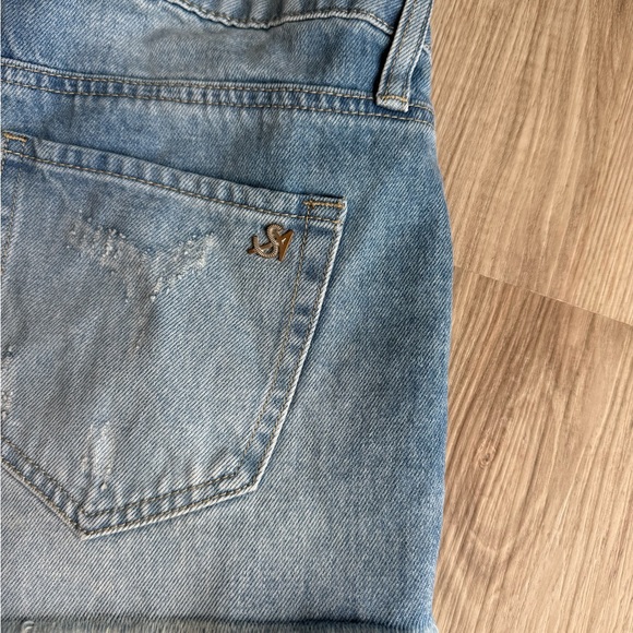 Special A Distressed Denim Cutoff Shorts Size Small - Picture 5 of 6